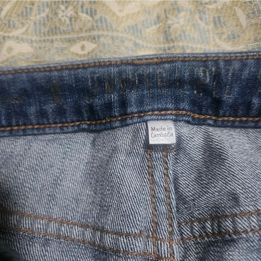 Jennifer Lopez 6 Dark Blue Full Length Pockets Zipper Women’s Jeans
